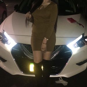 Olive green long sleeve dress